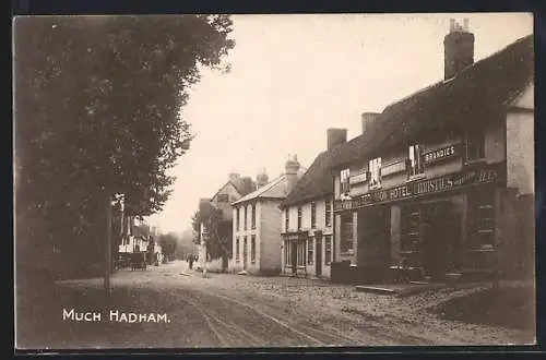 AK Much Hadham, Lion Hotel