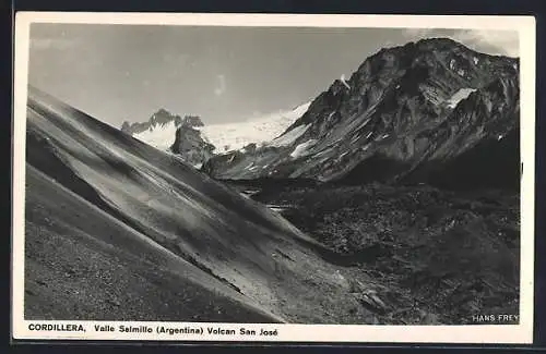 AK Cordillera, Valle Salmillo, Volcan San José