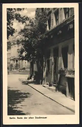 AK Alt-Berlin, Reste der alten Stadtmauer
