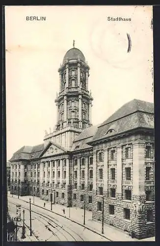AK Berlin, Stadthaus, Stralauer Strasse, Litfasssäule