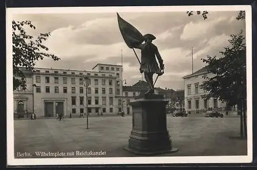 AK Berlin, Ortspartie Wilhelmplatz mit Blick auf die Reichskanzlei