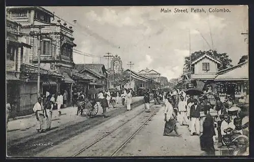 AK Colombo, Main Street mit Passanten, Rikscha