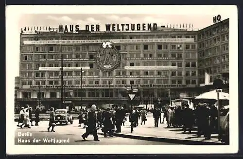 AK Berlin, Alexanderplatz, Haus der Weltjugend