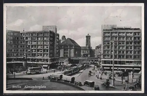 AK Berlin, Strassenbahnen auf dem Alexanderplatz