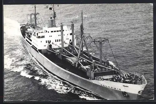 AK Handelsschiff M. V. Benarmin auf hoher See