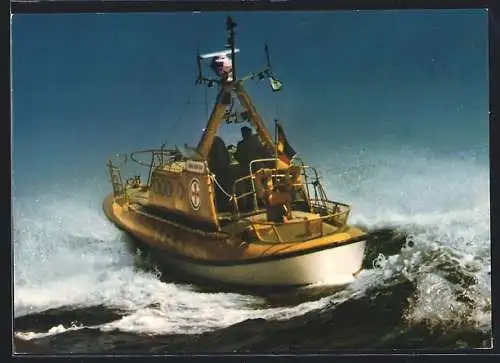 AK Strandrettungsboot Eduard Nebelöthau in schwerer See