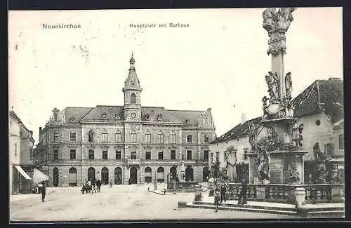 AK Neunkirchen, Hauptplatz mit Rathaus und Säulendenkmal