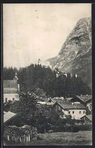AK Werfen, Ortsansicht mit Veste Hohenwerfen