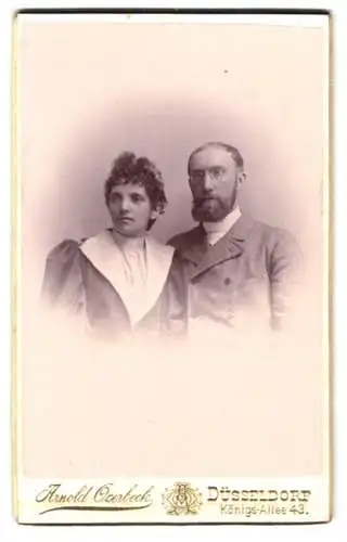 Fotografie Arnold Overbeck, Düsseldorf, Königs-Allee 43, Paarporträt