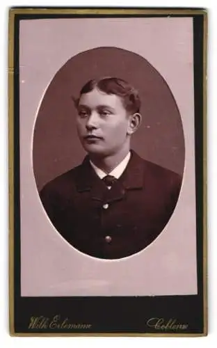 Fotografie Wilh. Erlemann, Coblenz, Löhrstrasse 11, Portrait eines jungen Mannes