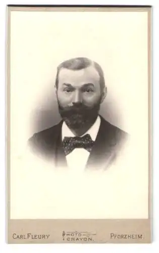 Fotografie Carl Fleury, Pforzheim, Östl Karl Friedrichstr 65, Portrait eines Mannes mit Bart