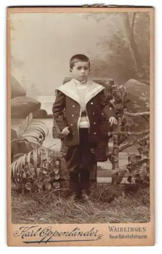 Fotografie Karl Oppenländer, Waiblingen, Neue Bahnhofstrasse, Porträt eines Jungen im Matrosenanzug