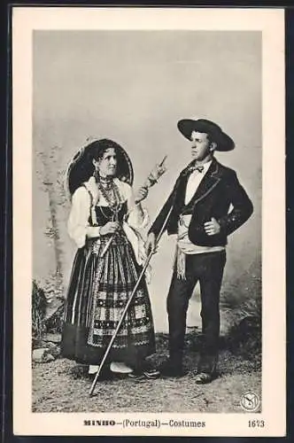 AK Minho, Portugiesisches Paar in Tracht
