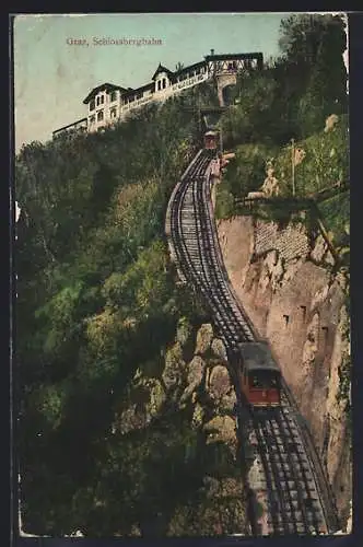 AK Graz, Schlossbergbahn vor dem Restaurant Schlossberg