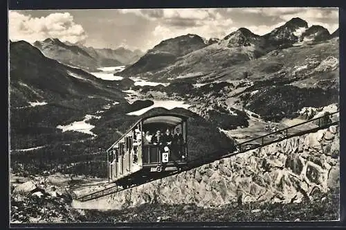 AK Muottas Muragl-Bahn, Blick ins Oberengadin