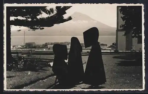 AK Fayal /Acores, Drei Frauen in Trachten