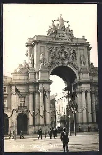AK Lisbon, Memorial Gate