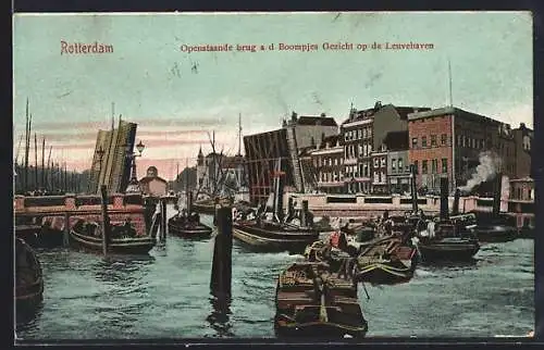 AK Rotterdam, Openstaande brug a. d. Boompjes Gezicht op de Leuvehaven