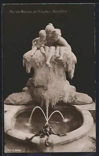 AK Düsseldorf, Blondat-Brunnen im Hofgarten
