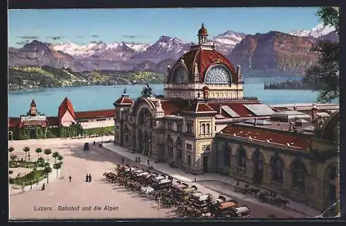AK Luzern, Bahnhof und die Alpen, Pferdekutschen