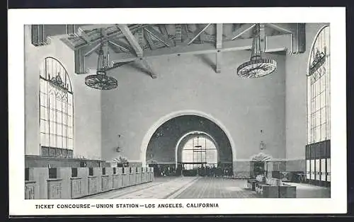 AK Los Angeles, CA, Union Station, Ticket Concourse, Bahnhof