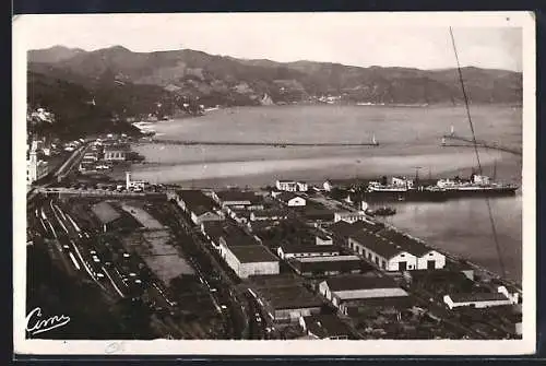 AK Philippeville, La Gare et les quais, Bahnhof