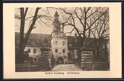 AK Annaburg, Schlosseingang