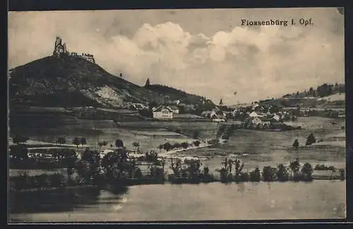 AK Flossenbürg i. Opf., Blick auf den Ort mit Ruine