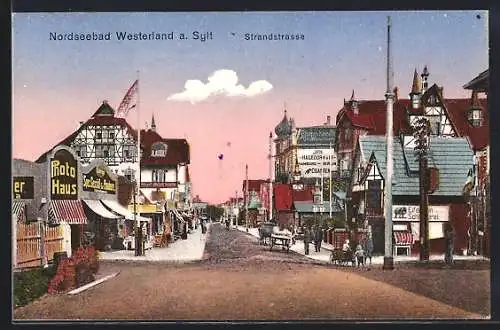 AK Westerland a. Sylt, Strandstrasse mit Photo Haus