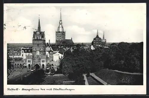 AK Rostock, Kröpeliner Tor mit Wallanlagen