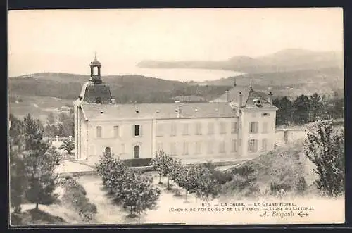 AK La Croix, Le Grand Hôtel et vue sur le littoral
