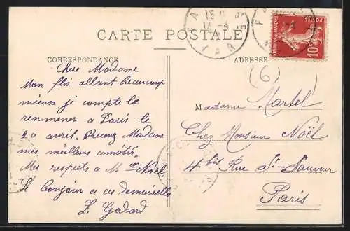 AK Fayence, Vue générale du village sur la colline