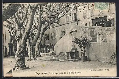 AK Fayence, La Fontaine de la Place Thiers