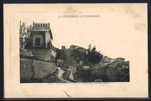 AK Fayence, Établissement de Bains et vue du village provencal