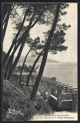 AK Croix de Cavalaire, Une des Terrasses de la Villa Couadan