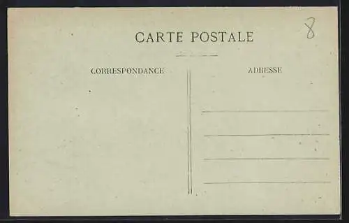 AK Hyères, Avenue Châteaubriand sur la Côte d`Azur