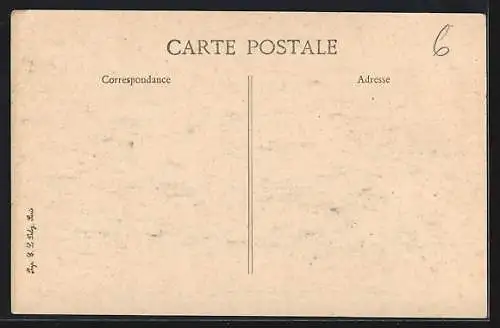 AK Toulon, Avenue Colbert avec passants et voitures anciennes