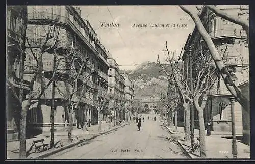 AK Toulon, Avenue Vauban et la Gare