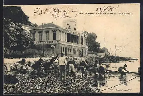 AK Toulon, Le Casino du Manteau et pêcheurs sur la côte