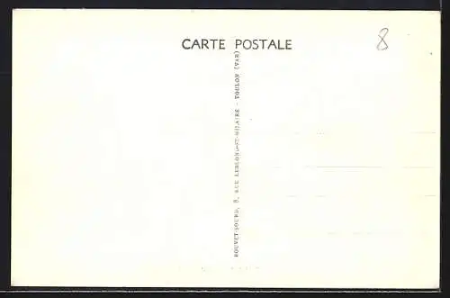 AK Toulon, Place Amiral-Senès avec fontaine et passants