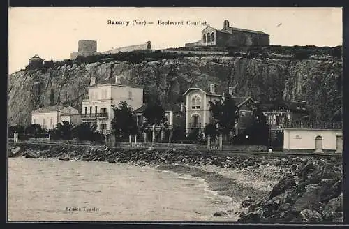 AK Sanary, Boulevard Courbet et vue sur la falaise rocheuse