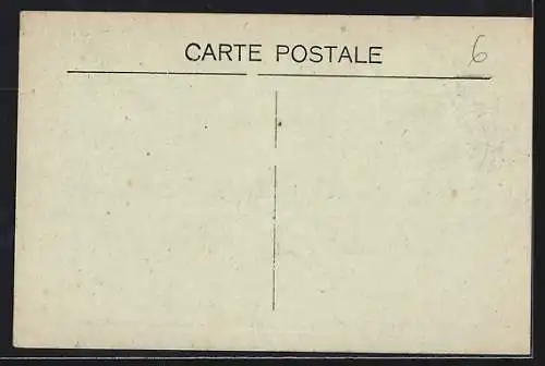 AK La Seyne, Institution Sainte-Marie, Cour des Grandes et Bâtiment des Classes