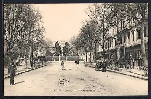 AK Draguignan, La Préfecture