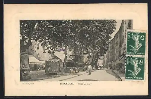 AK Brignoles, Place Caramy avec arbres et passants