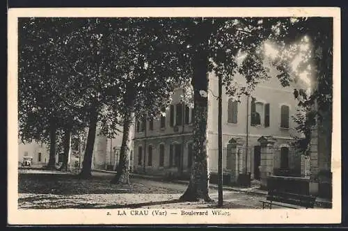 AK La Crau, Boulevard Wilson et arbres ombragés