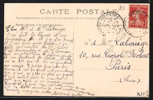 AK Sainte-Maxime, Le Grand Hôtel et chemin bordé d`arbres