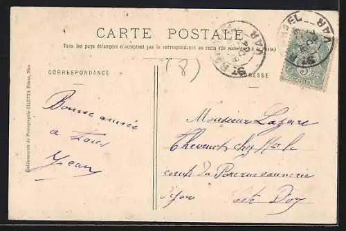 AK Saint-Raphaël, Boulevard Félix-Martin avec passants et bâtiments historiques