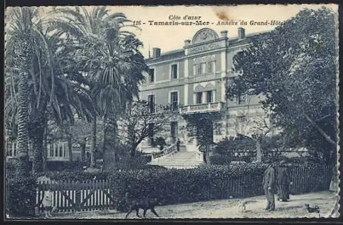 AK Tamaris-sur-Mer, Annexe du Grand-Hôtel entourée de palmiers et jardins luxuriants