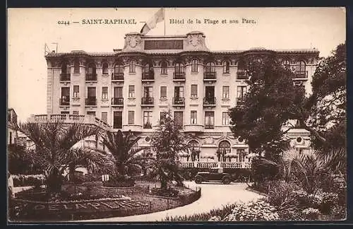 AK Saint-Raphaël, Hôtel de la Plage et son Parc