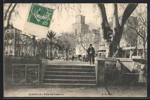 AK Ollioules, Place des Palmiers avec passants et arbres majestueux